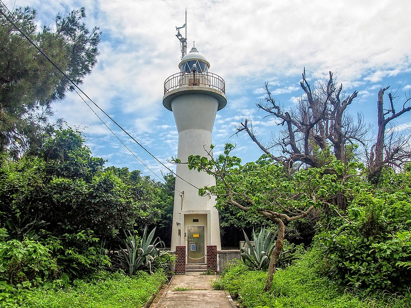 Ikeijima lighthouse
AKA Kin Wan Ikei Shima
Author of the photo: [url=https://www.flickr.com/photos/selectorjonathonphotography/]Selector Jonathon Photography[/url]
Keywords: Okinawa;Japan;Philippine Sea