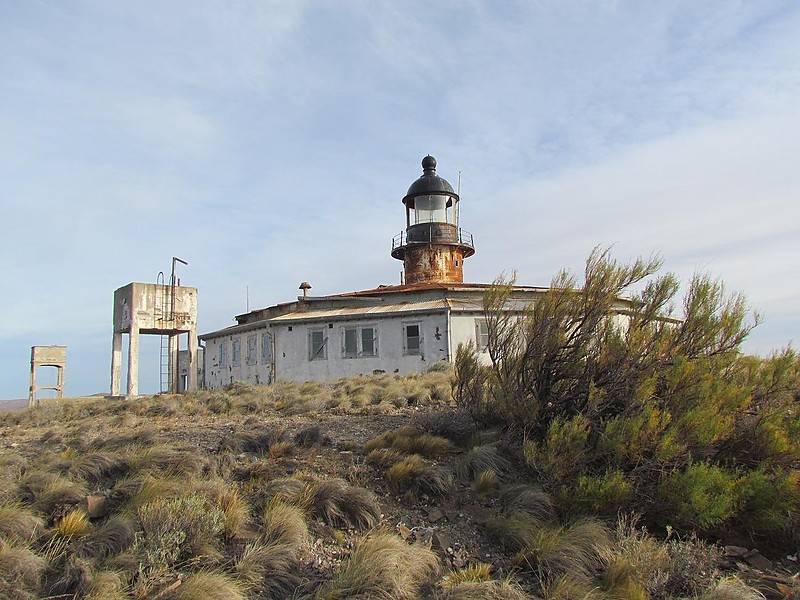 Isla Leones - Ancient Lighthouse
Keywords: Isla Leones;Argentina;Atlantic ocean