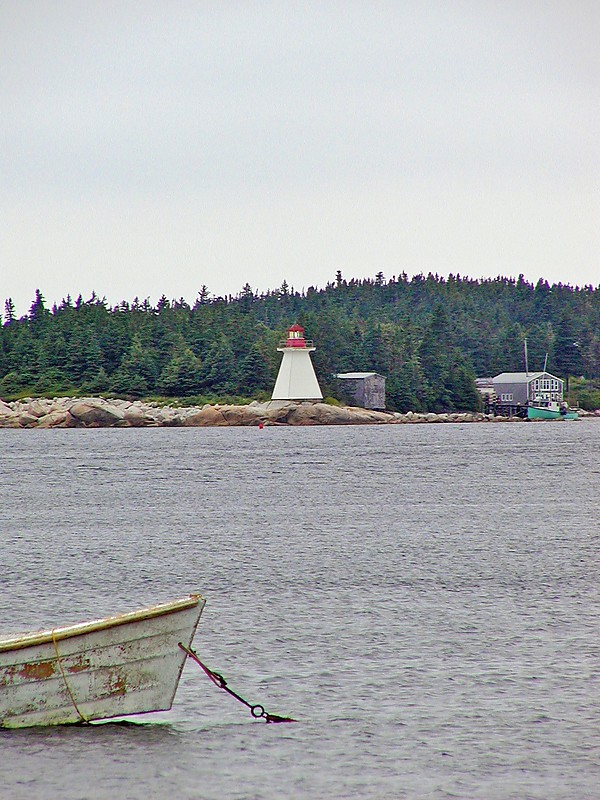 Nova Scotia / Indian Harbour lighthouse
AKA Paddy's Head
Author of the photo: [url=https://www.flickr.com/photos/8752845@N04/]Mark[/url]
Keywords: Nova Scotia;Canada;Atlantic ocean