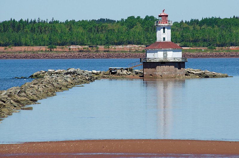 Prince Edward Island / Indian Head lighthouse
Author of the photo: [url=https://www.flickr.com/photos/8752845@N04/]Mark[/url]
Keywords: Prince Edward Island;Canada;Summerside;Bedeque Bay