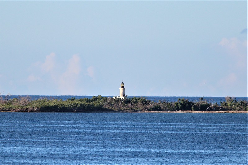Isla de Cardona Lighthouse
Author of the photo: [url=https://www.flickr.com/photos/bobindrums/]Robert English[/url]
Keywords: Puerto Rico;Caribbean sea