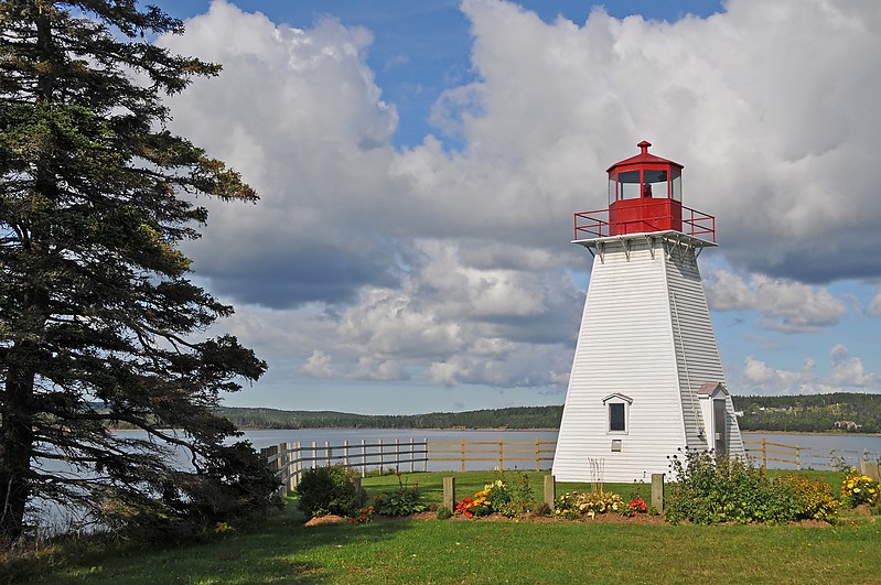 Nova Scotia / Jerome Point Lighthouse
Author of the photo: [url=https://www.flickr.com/photos/archer10/] Dennis Jarvis[/url]
Keywords: Nova Scotia;Canada;Atlantic ocean
