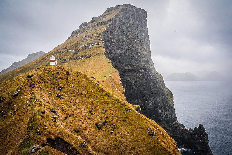 Kallur lighthouse
AKA Kadlur
Author of the photo: [url=https://www.flickr.com/photos/48489192@N06/]Marie-Laure Even[/url]
Keywords: Faroe Islands;Atlantic ocean