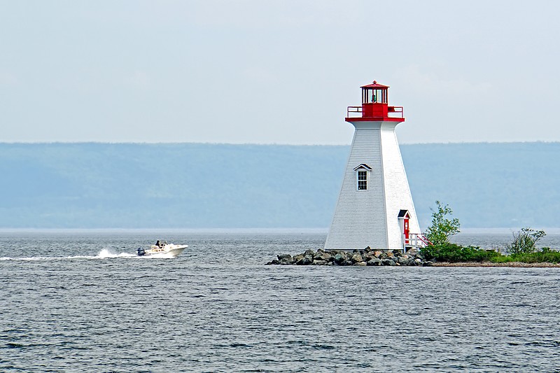 Nova Scotia / Kidston Island East Lighthouse
Author of the photo: [url=https://www.flickr.com/photos/archer10/] Dennis Jarvis[/url]

Keywords: Nova Scotia;Canada