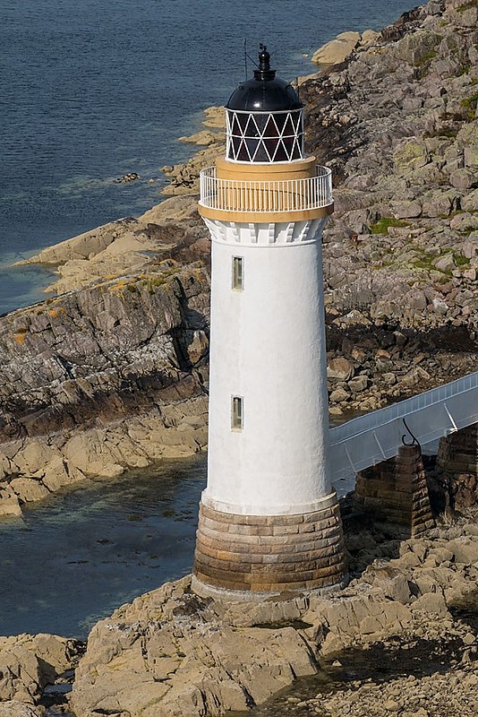Isle of Skye / Eilean Bàn lighthouse
AKA Kyleakin
Author of the photo: [url=https://www.flickr.com/photos/seapigeon/]Graeme Phanco[/url]
Keywords: Isle of Skye;Scotland;United Kingdom
