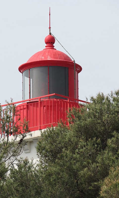 Agay / La Baumette lighthouse - lantern
Author of the photo: [url=https://www.flickr.com/photos/21475135@N05/]Karl Agre[/url]
        
Keywords: France;Agay;Mediterranean sea;Lantern