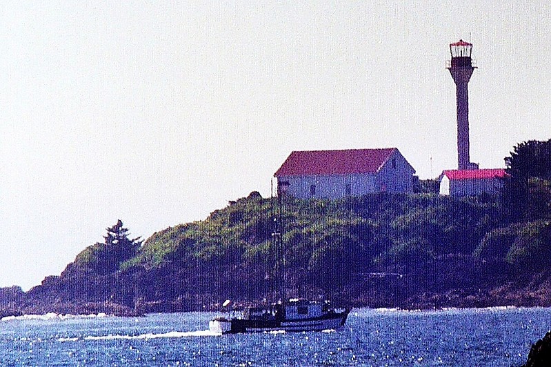 British Columbia / Lennard Island lighthouse
Author of the photo: [url=https://www.flickr.com/photos/larrymyhre/]Larry Myhre[/url]

Keywords: British Columbia;Canada;Atlantic ocean
