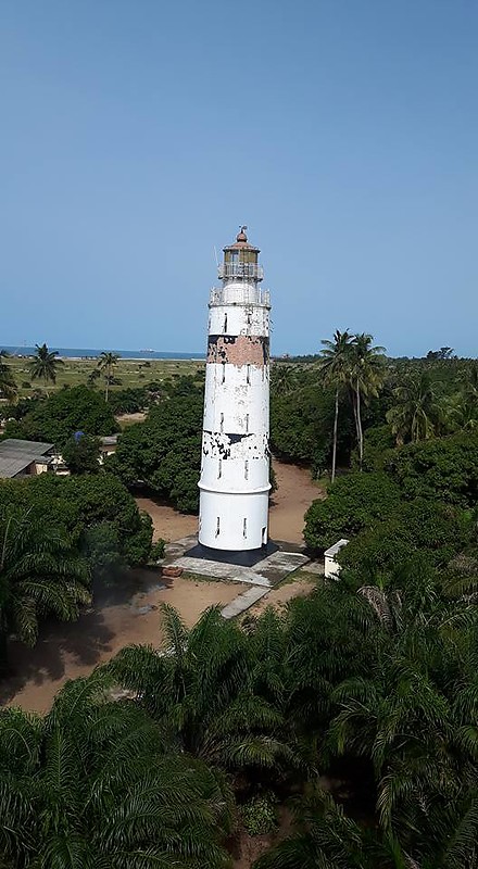 Lagos lighthouse
Keywords: Lagos;Nigeria;Gulf of Guinea