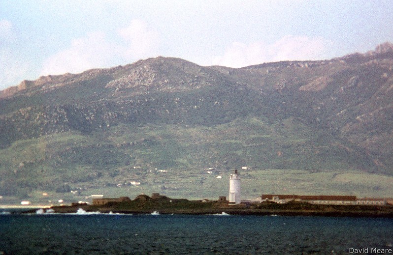 Andalucia / Isla de Tarifa lighthouse
Photo of 1966
Photo from collection of David Meare, used with permission
Keywords: Tarifa;Spain;Strait of Gibraltar;Andalusia;Historic