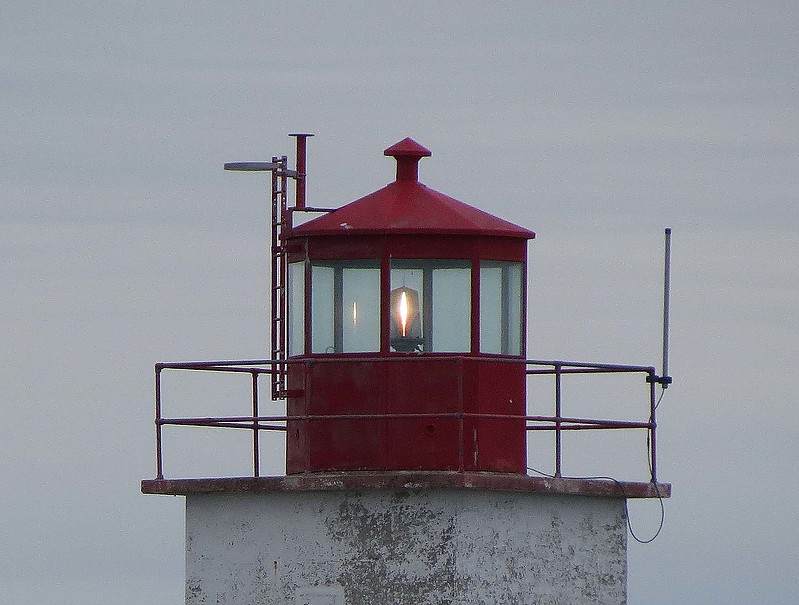 New Brunswick / Long Point lighthouse - lantern
Author of the photo: [url=https://www.flickr.com/photos/21475135@N05/]Karl Agre[/url]
Keywords: New Brunswick;Canada;Bay of Fundy;Lantern