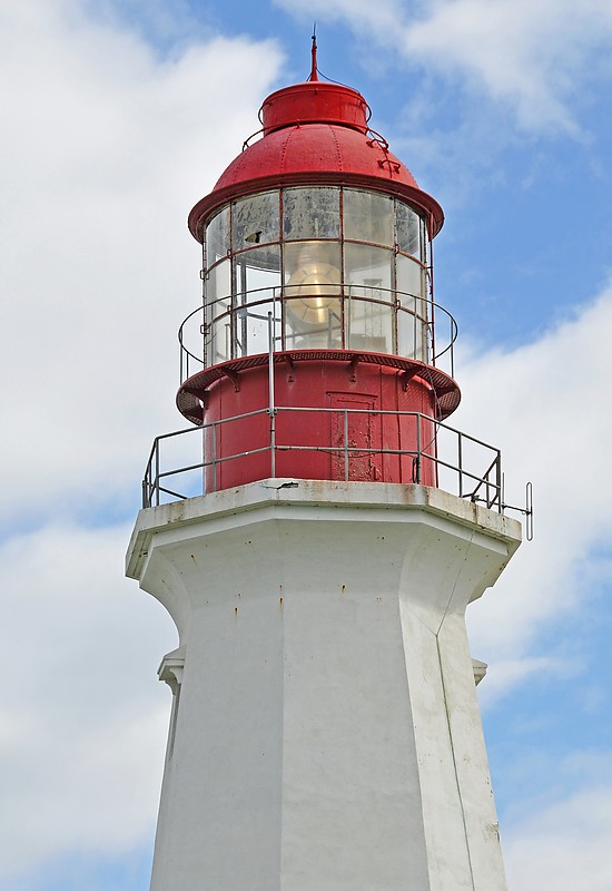 Nova Scotia / Low Point Lighthouse - lantern
Author of the photo: [url=https://www.flickr.com/photos/archer10/] Dennis Jarvis[/url]
Keywords: Nova Scotia;Canada;Atlantic ocean;Lantern