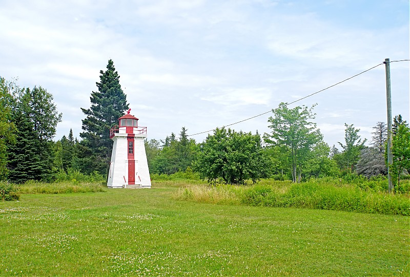 New Brunswick / Lower Neguac Range Rear Lighthouse
Author of the photo: [url=https://www.flickr.com/photos/archer10/] Dennis Jarvis[/url]
Keywords: New Brunswick;Canada;Northumberland Strait