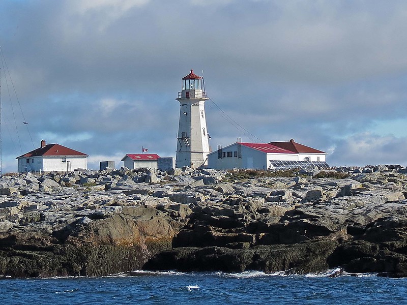 New Brunswick / Machias Seal Island lighhtouse
Author of the photo: [url=https://www.flickr.com/photos/21475135@N05/]Karl Agre[/url]
Keywords: New Brunswick;Canada;Atlantic ocean