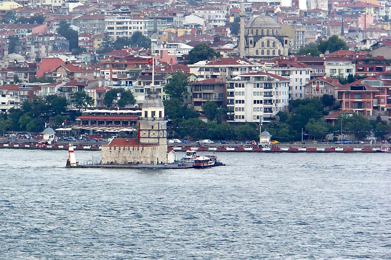 Istanbul / Kizkulesi lighthouse (old and new)
Author of the photo: [url=https://www.flickr.com/photos/archer10/] Dennis Jarvis[/url]

Keywords: Istanbul;Bosphorus;Turkey