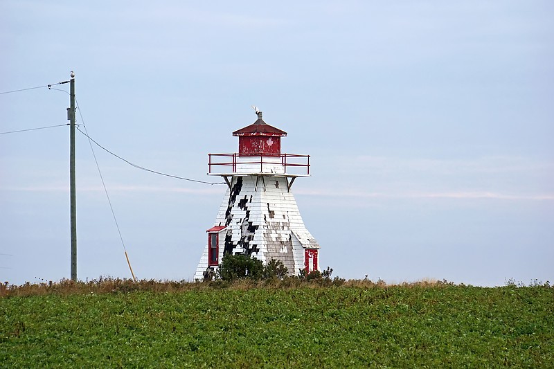 Prince Edward Island /  Malpeque Outer Range Rear Lighthouse
Author of the photo: [url=https://www.flickr.com/photos/archer10/] Dennis Jarvis[/url]

Keywords: Prince Edward Island;Canada;Gulf of Saint Lawrence