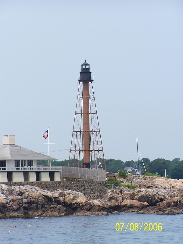 Massachusetts / Marblehead Lighthouse
Author of the photo: [url=https://www.flickr.com/photos/bobindrums/]Robert English[/url]
Keywords: Massachusetts;Marblehead;Atlantic ocean;United states