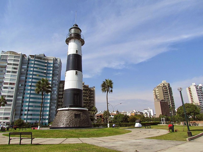 Lima / La Marina Lighthouse
Keywords: Miraflores;Peru;Pacific ocean