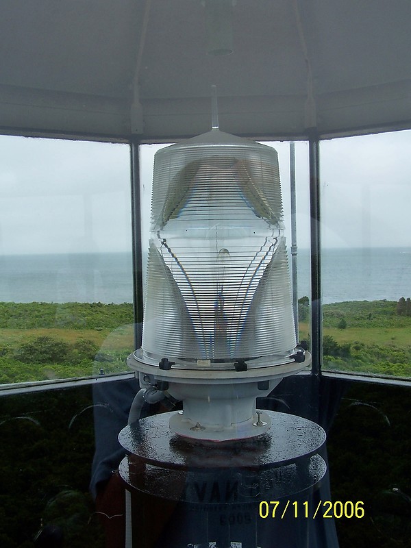 Massachusetts / Cape Poge lighthouse - lamp
Author of the photo: [url=https://www.flickr.com/photos/bobindrums/]Robert English[/url]
Keywords: Massachusetts;Marthas Vineyard;Atlantic ocean;United States