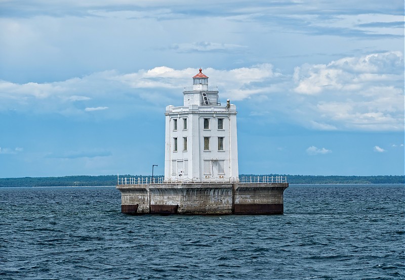 Michigan / Martin Reef lighthouse
Author of the photo: [url=https://www.flickr.com/photos/selectorjonathonphotography/]Selector Jonathon Photography[/url]
Keywords: Michigan;Lake Huron;Offshore;United States