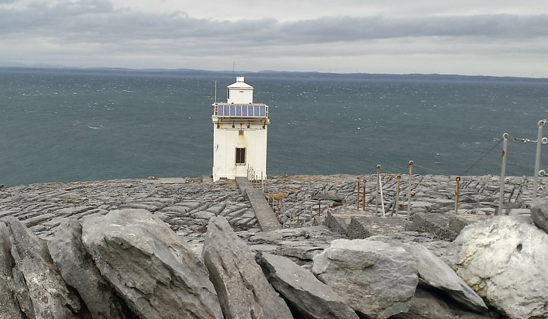 West Coast / Black Head Lighthouse
AKA Blackhead Clare
Author of the photo: [url=https://www.flickr.com/photos/81893592@N07/]Mary Healy Carter[/url]

Keywords: Ireland;Galway Bay;Clare