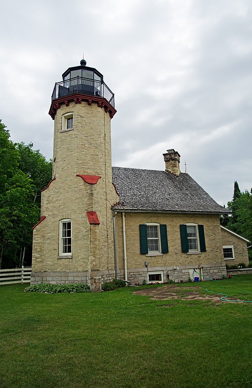 Michigan / McGulpin Point lighthouse
Author of the photo: [url=https://www.flickr.com/photos/8752845@N04/]Mark[/url]
Keywords: Michigan;Lake Michigan;United States