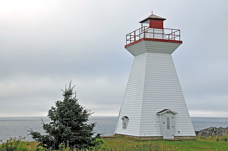 Nova Scotia / Medway head lighthouse
Author of the photo: [url=https://www.flickr.com/photos/archer10/] Dennis Jarvis[/url]

Keywords: Nova Scotia;Canada;Atlantic ocean