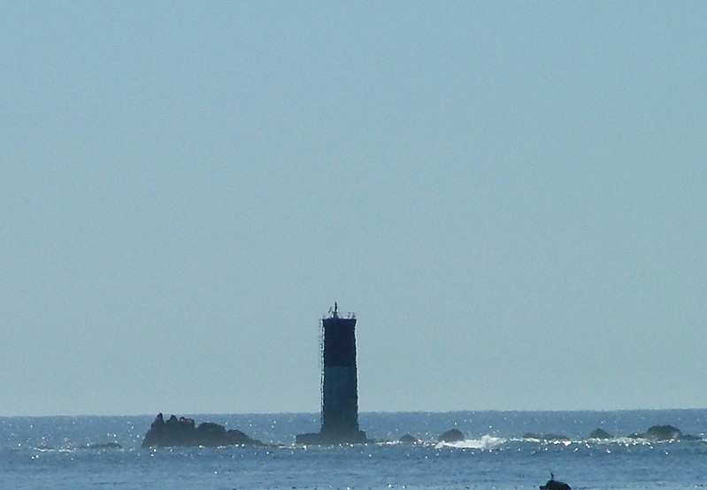 Brittany / Finistere / Penmarc`h / Phare de Men-Hir
Author of the photo: [url=https://www.flickr.com/photos/larrymyhre/]Larry Myhre[/url]
Keywords: Brittany;France;Bay of Biscay;Offshore