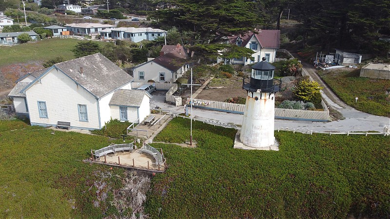 California / Point Montara Lighthouse
Author of the photo: [url=https://www.flickr.com/photos/31291809@N05/]Will[/url]
Keywords: California;United States;Pacific ocean;Aerial