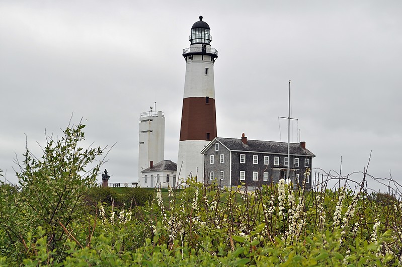 New York State / Long Island (easternmost point) / East Hampton / Montauk Point Lighthouse
Author of the photo: [url=https://www.flickr.com/photos/8752845@N04/]Mark[/url]
Keywords: Montauk;New York;United States;Long Island