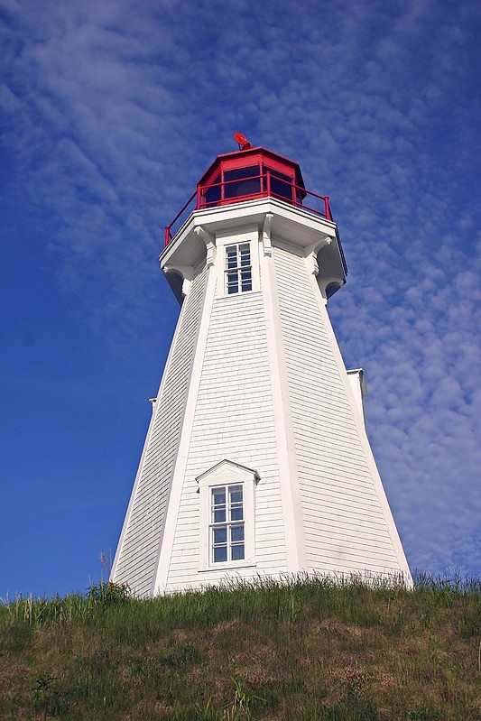 New Brunswick / Mulholland Point Lighthouse
Author of the photo: [url=https://jeremydentremont.smugmug.com/]nelights[/url]
Keywords: New Brunswick;Canada;Bay of Fundy