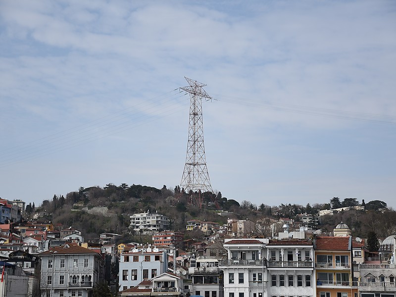 BOSPHORUS - Power Cable - W Pylon light
Keywords: Bosphorus;Turkey;Istanbul