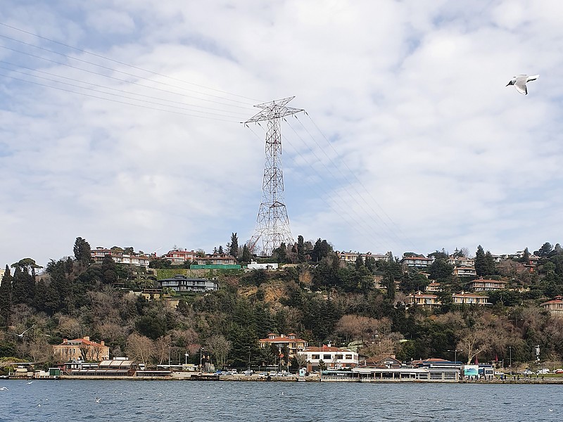 BOSPHORUS - Power Cable - E Pylon light
Keywords: Bosphorus;Turkey;Istanbul