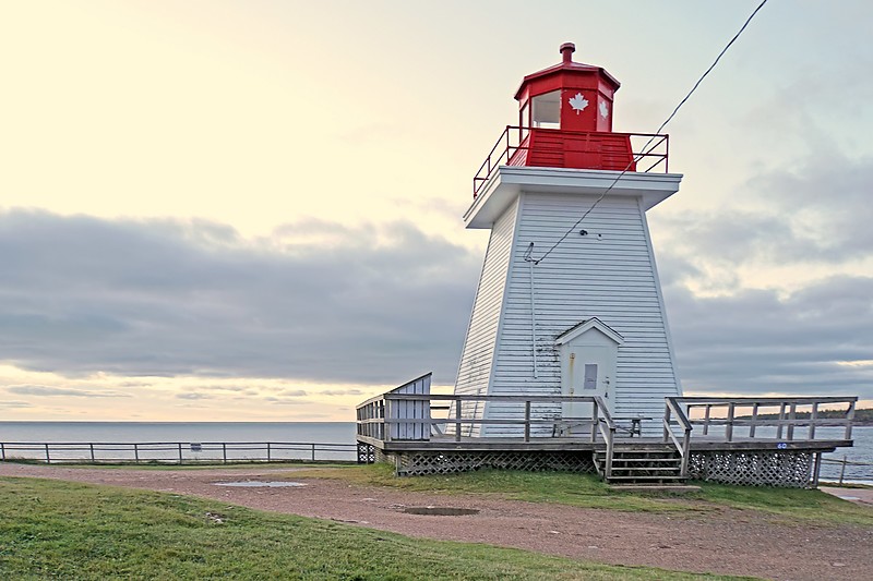 Nova Scotia / Neil's Harbour Lighthouse
Author of the photo: [url=https://www.flickr.com/photos/archer10/] Dennis Jarvis[/url]
Keywords: Nova Scotia;Canada;Atlantic ocean;Gulf of Saint Lawrence;Cabot Strait