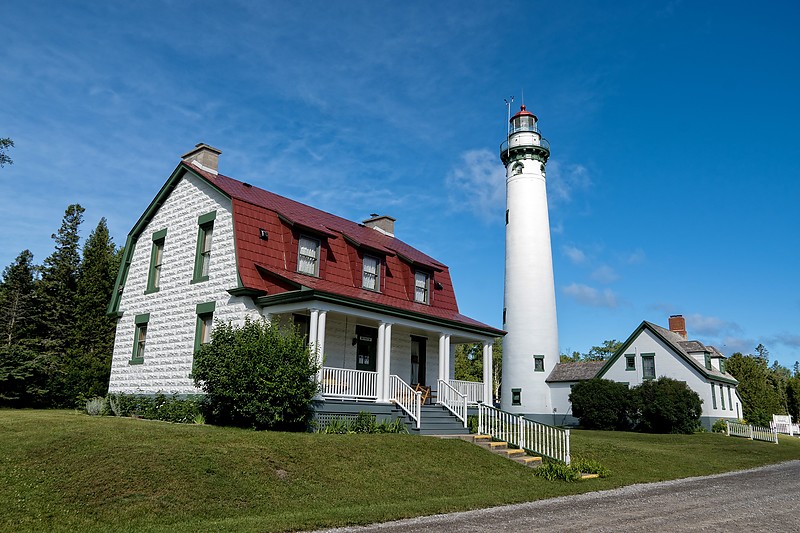 Michigan / New Presque Isle lighthouse
Author of the photo: [url=https://www.flickr.com/photos/selectorjonathonphotography/]Selector Jonathon Photography[/url]
Keywords: Michigan;Lake Huron;United States
