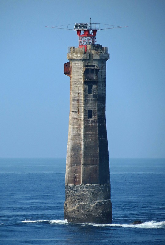 Phare de Nividic
Author of the photo: [url=https://www.flickr.com/photos/21475135@N05/]Karl Agre[/url]
Keywords: France;Bay of Biscay;Ouessant
