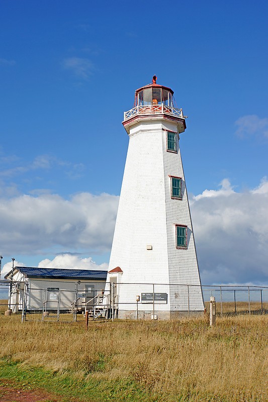 Prince Edward Island / North Cape lighthouse
Author of the photo: [url=https://www.flickr.com/photos/archer10/] Dennis Jarvis[/url]

Keywords: Prince Edward Island;Canada;Gulf of Saint Lawrence