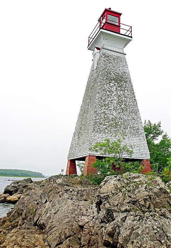 New Brunswick / Oak Point lighthouse
Author of the photo: [url=https://www.flickr.com/photos/archer10/]Dennis Jarvis[/url]
Keywords: New Brunswick;Canada;Saint John