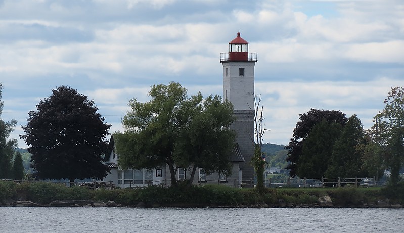New York / Ogdensburg Harbor lighthouse
Author of the photo: [url=https://www.flickr.com/photos/21475135@N05/]Karl Agre[/url]
Keywords: New York;United States;Saint Lawrence River