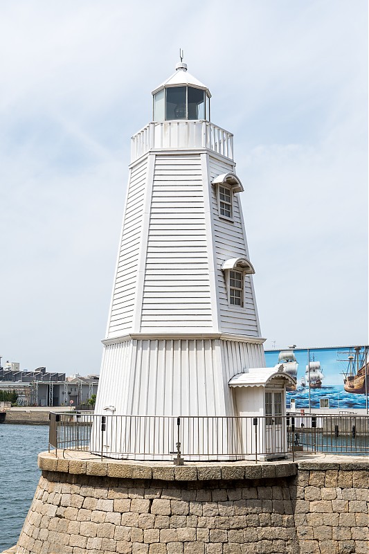 Sakai lighthouse
Author of the photo: [url=https://www.flickr.com/photos/selectorjonathonphotography/]Selector Jonathon Photography[/url]
Keywords: Osaka;Osaka Bay;Sakai;Japan