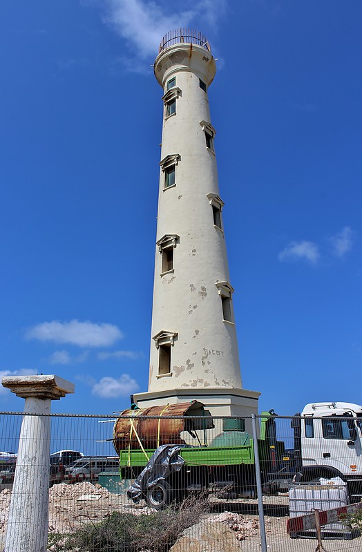 California Lighthouse
Author of the photo: [url=https://www.flickr.com/photos/bobindrums/]Robert English[/url]
Keywords: Aruba;Netherlands Antilles;Caribbean sea