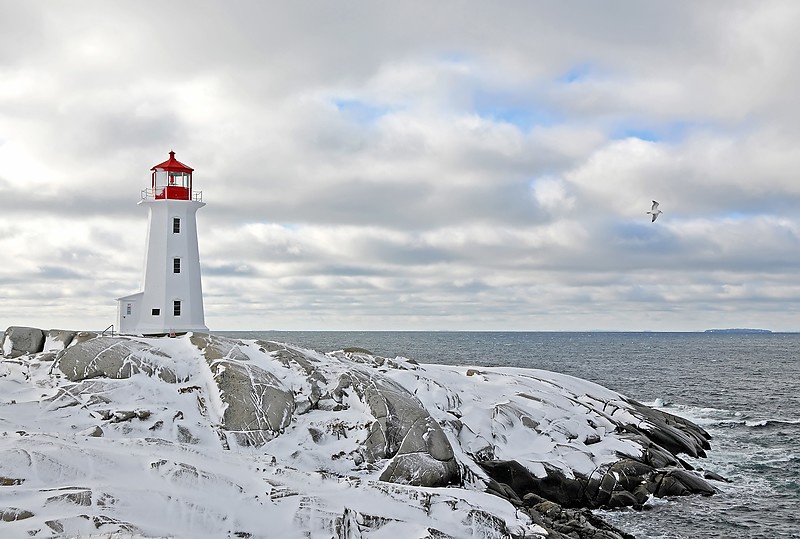 Nova Scotia / Peggy's Cove Lighthouse in winter
Author of the photo: [url=https://www.flickr.com/photos/archer10/]Dennis Jarvis[/url]
Keywords: Nova Scotia;Canada;Atlantic ocean;Winter