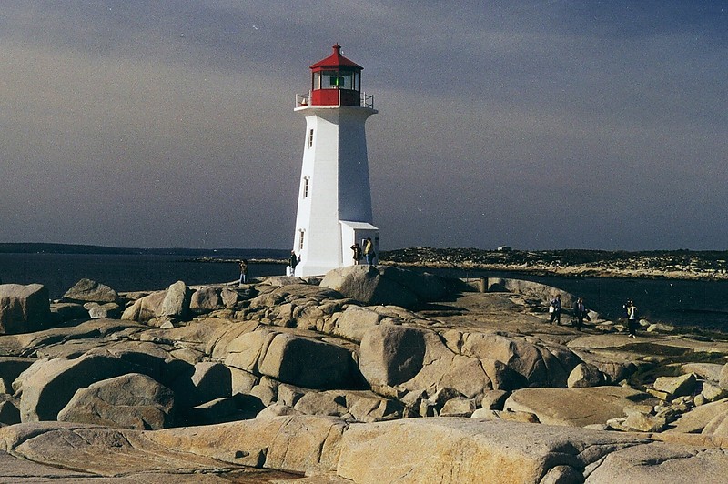 Nova Scotia / Peggy's Cove Lighthouse
Author of the photo: [url=https://www.flickr.com/photos/larrymyhre/]Larry Myhre[/url]
Keywords: Nova Scotia;Canada;Atlantic ocean