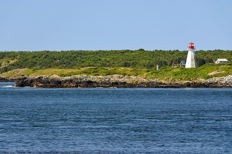 Nova Scotia / Westport / Peter Island Lighthouse
Author of the photo: [url=https://www.flickr.com/photos/archer10/]Dennis Jarvis[/url]
Keywords: Atlantic ocean;Canada;Nova Scotia;Westport