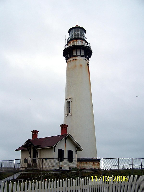 California / Pigeon point lighthouse
Author of the photo: [url=https://www.flickr.com/photos/bobindrums/]Robert English[/url]

Keywords: United States;Pacific ocean;California;San Francisco