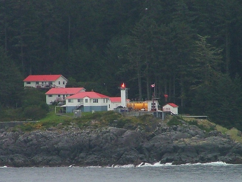 British Columbia / Pine Island lighthouse
Author of the photo: [url=https://www.flickr.com/photos/larrymyhre/]Larry Myhre[/url]

Keywords: British Columbia;Gordon Channel;Canada