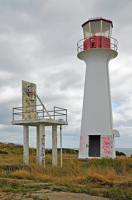 Nova Scotia / Old Point Aconi lighthouse
Author of the photo: [url=https://www.flickr.com/photos/archer10/] Dennis Jarvis[/url]
Keywords: Nova Scotia;Canada;Atlantic ocean