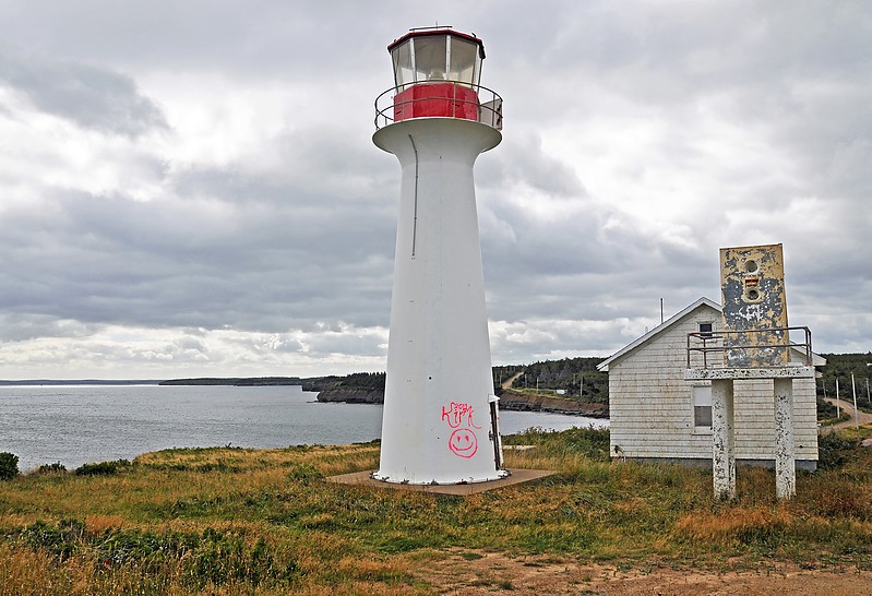Nova Scotia / Old Point Aconi lighthouse
Author of the photo: [url=https://www.flickr.com/photos/archer10/] Dennis Jarvis[/url]
Keywords: Nova Scotia;Canada;Atlantic ocean
