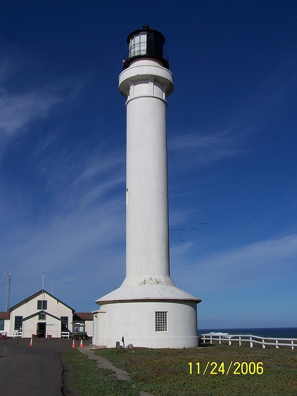 California / Point Arena lighthouse
Author of the photo: [url=https://www.flickr.com/photos/bobindrums/]Robert English[/url]

Keywords: United States;Pacific ocean;California