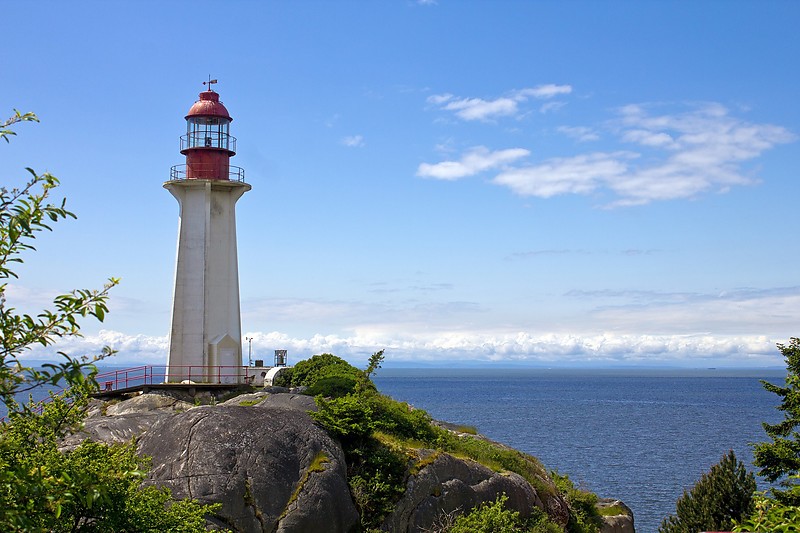Vancouver / Point Atkinson lighthouse
Author of the photo: [url=https://jeremydentremont.smugmug.com/]nelights[/url]
Keywords: Vancouver;British Columbia;Canada