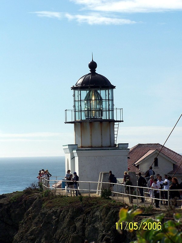 California / Point Bonita lighthouse
Author of the photo: [url=https://www.flickr.com/photos/bobindrums/]Robert English[/url]

Keywords: United States;Pacific ocean;California;San Francisco
